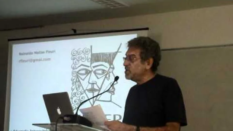 Miniatura do vídeo: Prof. Fleuri – considerações